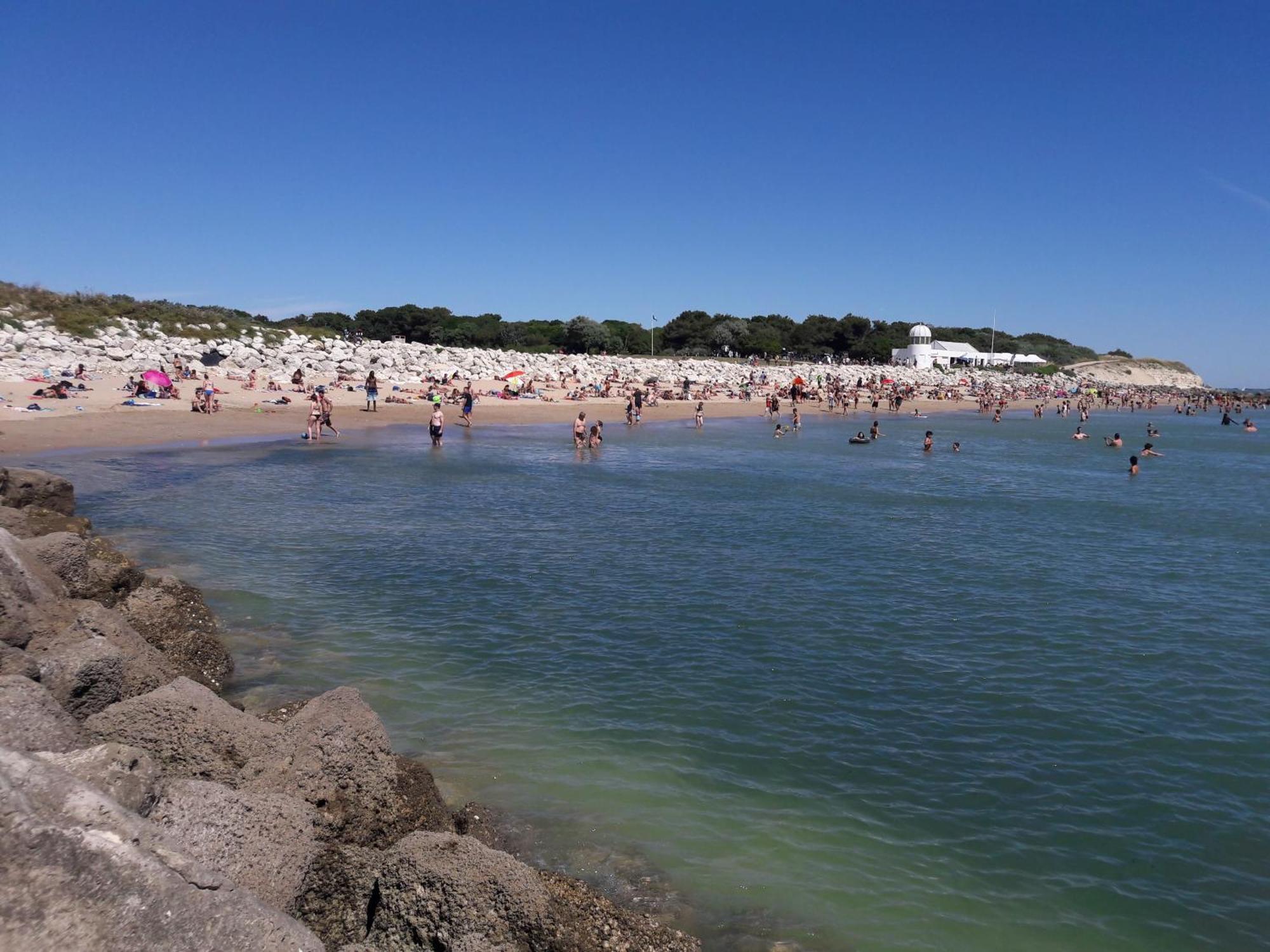 Chaleureux T2 30 M2 Et Sa Terrasse Bois 18 M2 Lejlighed La Rochelle  Eksteriør billede